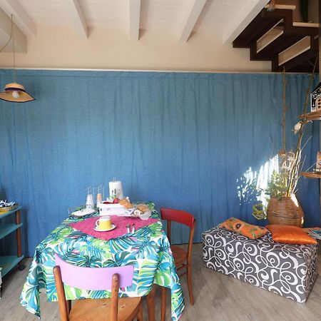 Le Stanze Dei Colori Hotel Aci Bonaccorsi Ngoại thất bức ảnh