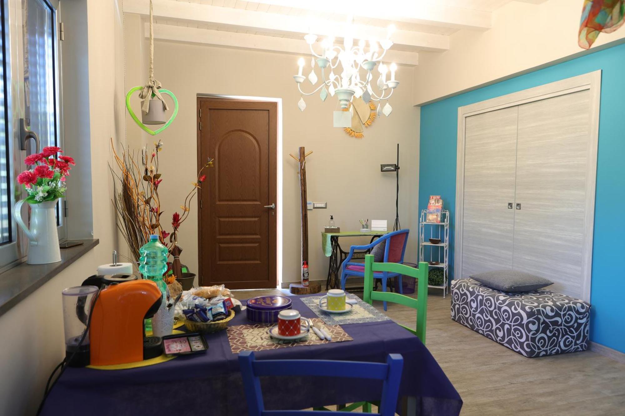 Le Stanze Dei Colori Hotel Aci Bonaccorsi Ngoại thất bức ảnh